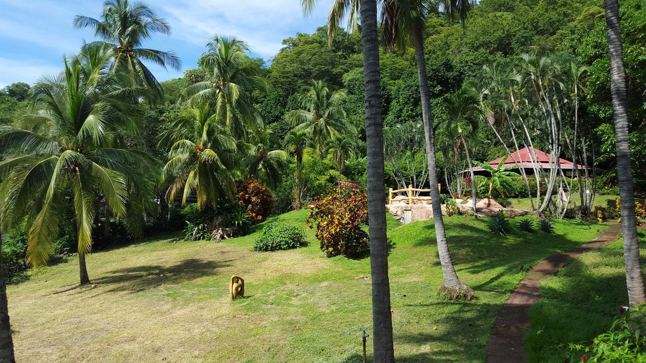 Hotel Los Mangos Montezuma Exteriör bild